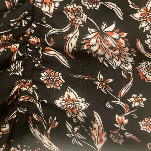 Vince Camuto Sleeveless Long Floral Dress - Picture 5 of 10